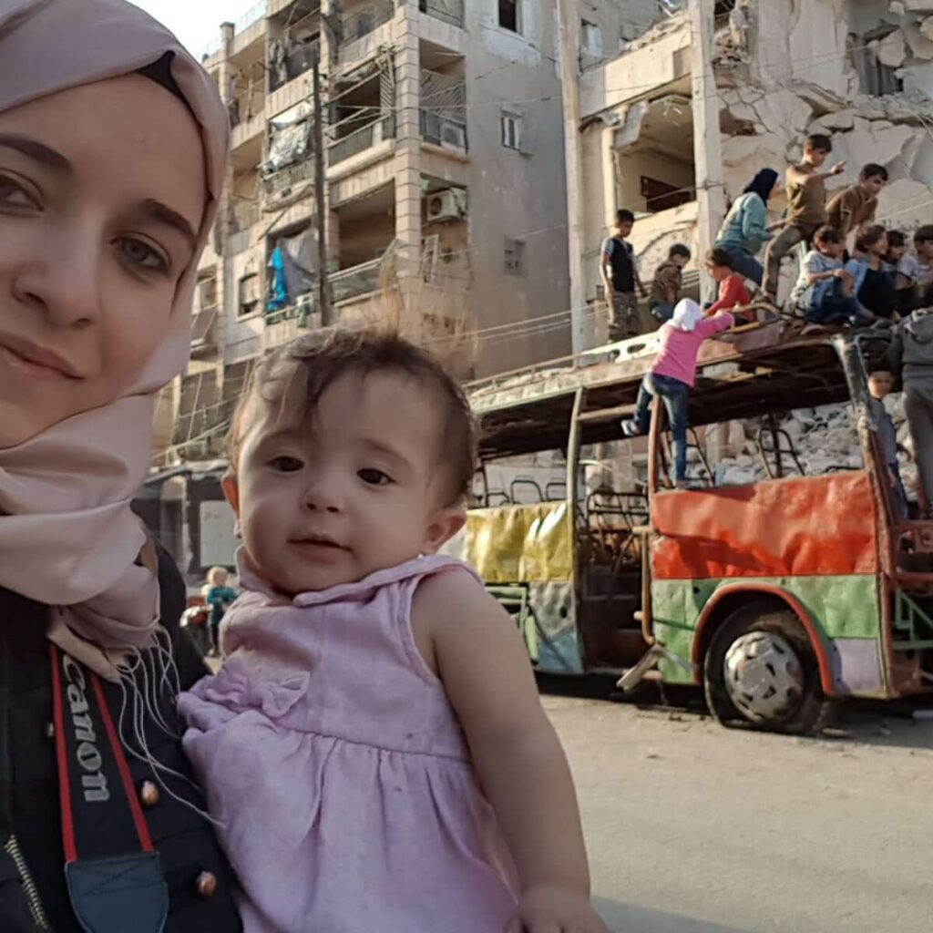 Savaşın Ortasında Bir Anne: For Sama